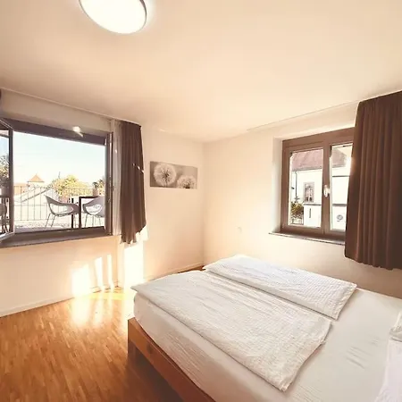 Apartment Stadthaus Serviced - 'sunny' *
